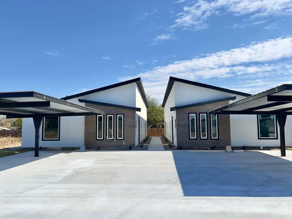 FOUR PLEX For Sale | Alton Village | Alton Texas 